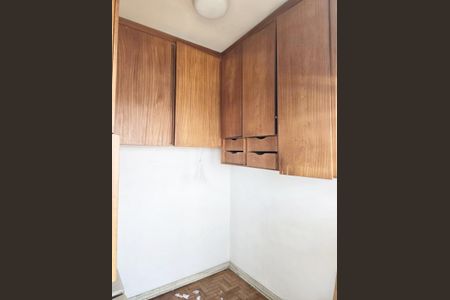 Apartamento à venda com 240m², 5 quartos e 2 vagasDespensa