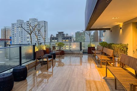 Apartamento à venda com 72m², 1 quarto e 1 vagaRooftop