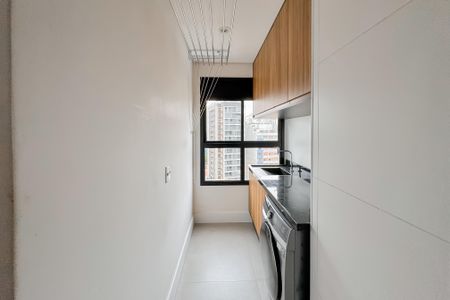 Apartamento à venda com 72m², 1 quarto e 1 vagaÁrea de Serviço