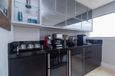 Varanda de apartamento à venda com 3 quartos, 124m² em Aclimação, São Paulo