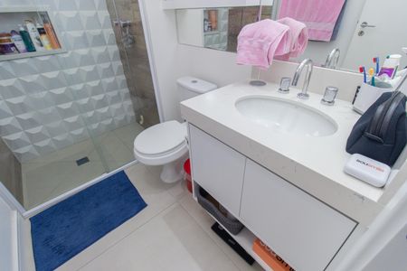 Apartamento à venda com 124m², 3 quartos e 3 vagasBanheiro da Suíte 3