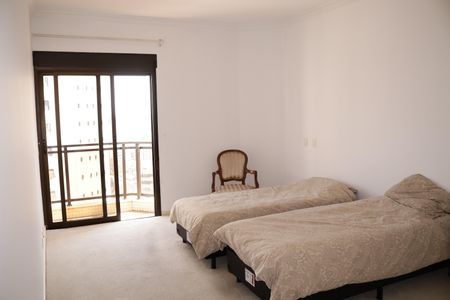 Apartamento para alugar com 344m², 4 quartos e 5 vagasSuíte 2