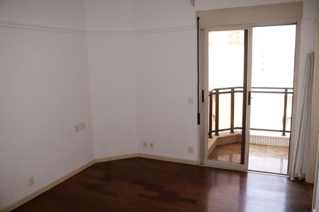Apartamento para alugar com 344m², 4 quartos e 5 vagasSuíte 1
