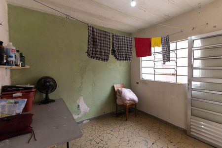 Casa à venda com 130m², 2 quartos e 3 vagasLavanderia