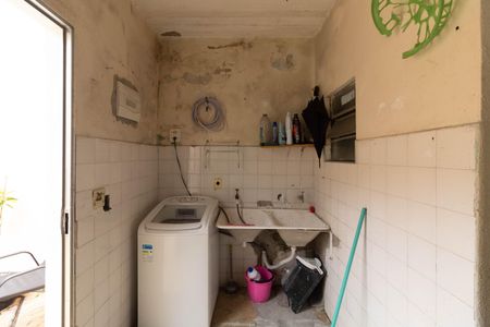 Casa à venda com 130m², 2 quartos e 3 vagasLavanderia