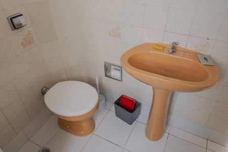 Apartamento à venda com 55m², 1 quarto e sem vagaBanheiro da Suíte