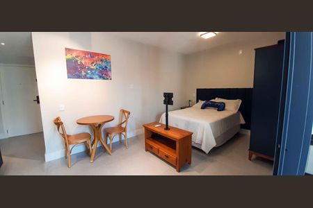 Apartamento para alugar com 28m², 1 quarto e 1 vagaStudio