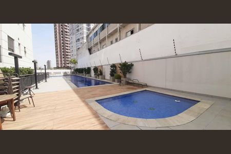 Apartamento para alugar com 28m², 1 quarto e 1 vagaÁrea comum - Piscina