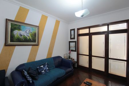 Sala de casa à venda com 3 quartos, 210m² em Castelo, Belo Horizonte