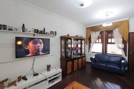 Sala de casa à venda com 3 quartos, 210m² em Castelo, Belo Horizonte