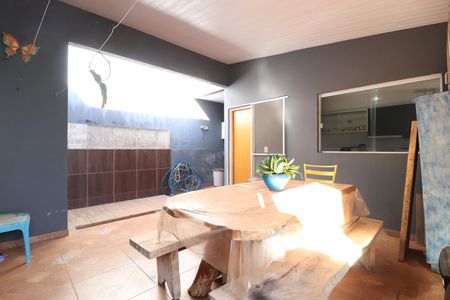 Casa de condomínio para alugar com 142m², 3 quartos e 3 vagasVaranda