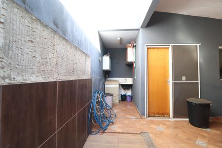 Casa de condomínio para alugar com 142m², 3 quartos e 3 vagasÁrea de Serviço