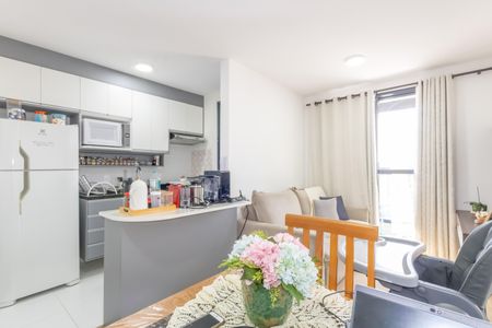 Sala de apartamento à venda com 2 quartos, 50m² em Centro, Osasco