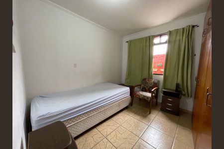 Casa para alugar com 100m², 3 quartos e 2 vagasQuarto 1