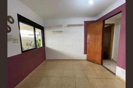 Casa para alugar com 100m², 3 quartos e 2 vagasSuíte