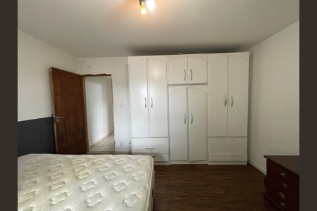 Casa para alugar com 100m², 3 quartos e 2 vagasQuarto 2