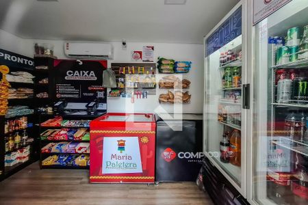 Apartamento à venda com 35m², 2 quartos e sem vagaMini mercado