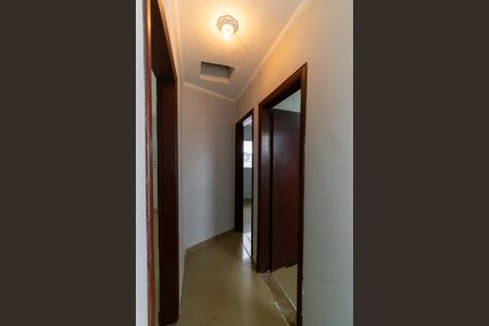 Casa para alugar com 84m², 2 quartos e 2 vagasCorredor