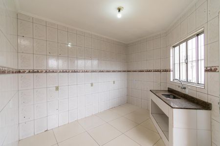 Casa para alugar com 84m², 2 quartos e 2 vagasCozinha