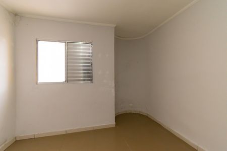 Casa para alugar com 84m², 2 quartos e 2 vagasQuarto 1