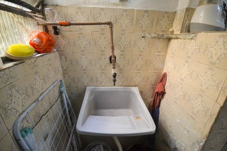 Apartamento para alugar com 45m², 2 quartos e 2 vagas Apartamento para alugar com 45m², 2 quartos e 2 vagasCozinha e Área de Serviço