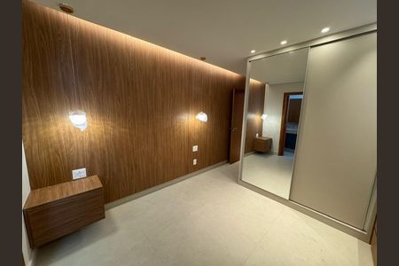 Suíte de apartamento à venda com 2 quartos, 152m² em Lourdes, Belo Horizonte