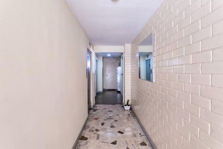 Apartamento à venda com 60m², 2 quartos e 1 vagaHall social