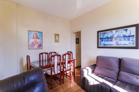 Apartamento à venda com 60m², 2 quartos e 1 vagaSala