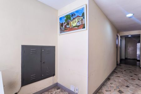 Apartamento à venda com 60m², 2 quartos e 1 vagaHall social
