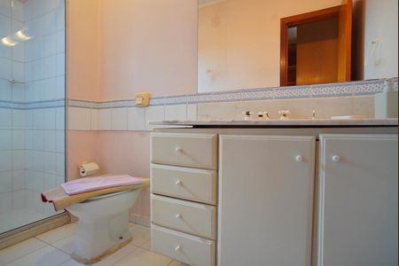 Casa para alugar com 280m², 4 quartos e 2 vagasBanheiro da Suíte 2