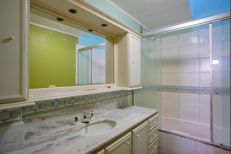 Casa para alugar com 280m², 4 quartos e 2 vagasBanheiro da Suíte 1