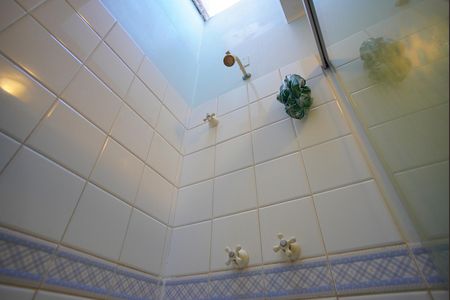 Casa para alugar com 280m², 4 quartos e 2 vagasBanheiro Social