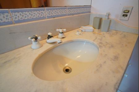 Casa para alugar com 280m², 4 quartos e 2 vagasBanheiro da Suíte 2