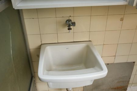 Apartamento à venda com 94m², 3 quartos e 1 vagaÁrea de Serviço