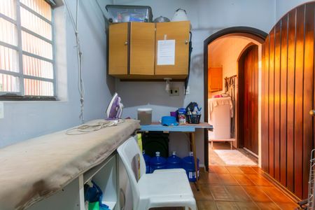 Casa à venda com 203m², 6 quartos e 7 vagaspósito