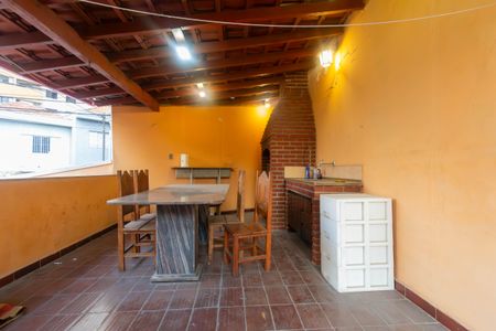 Casa à venda com 203m², 6 quartos e 7 vagasChurrasqueira