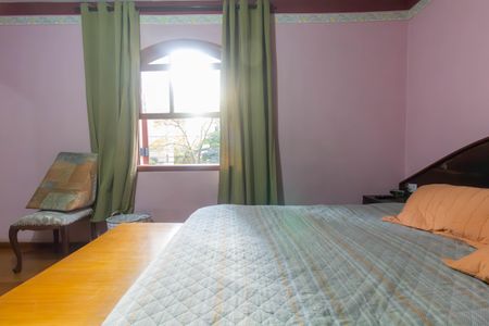 Casa à venda com 203m², 6 quartos e 7 vagasQuarto 3