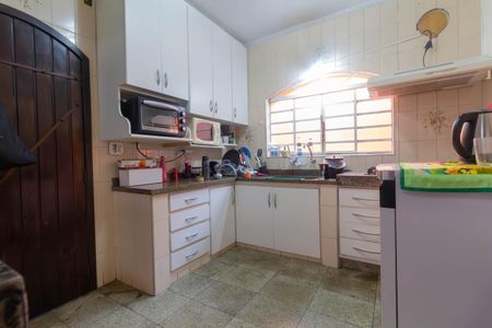 Casa à venda com 203m², 6 quartos e 7 vagasCozinha