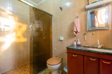 Casa à venda com 203m², 6 quartos e 7 vagasBanheiro 2