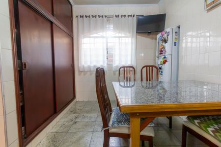 Casa à venda com 203m², 6 quartos e 7 vagasCozinha