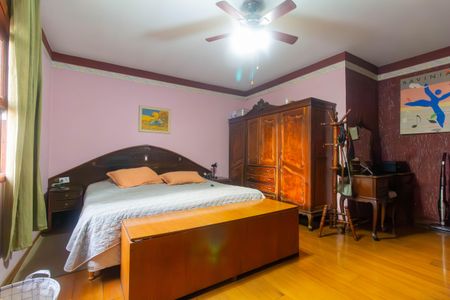 Casa à venda com 203m², 6 quartos e 7 vagasQuarto 3