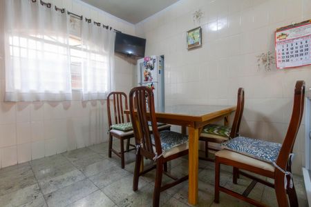 Casa à venda com 203m², 6 quartos e 7 vagasCozinha