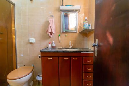 Casa à venda com 203m², 6 quartos e 7 vagasBanheiro 2