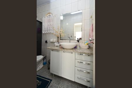 Casa para alugar com 313m², 2 quartos e 2 vagas Casa para alugar com 313m², 2 quartos e 2 vagasBanheiro