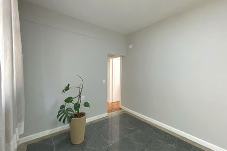 Apartamento para alugar com 130m², 3 quartos e 1 vaga Apartamento para alugar com 130m², 3 quartos e 1 vagaSala de Jantar
