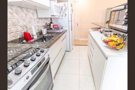 Apartamento à venda com 76m², 3 quartos e 1 vaga Apartamento à venda com 76m², 3 quartos e 1 vagaCozinha