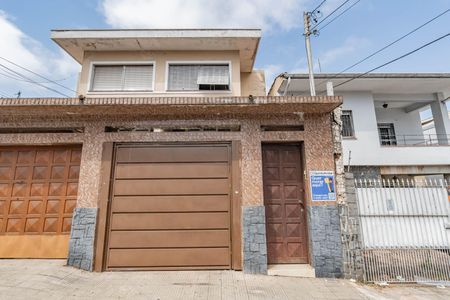 Casa à venda com 226m², 3 quartos e NaN vagasFachada