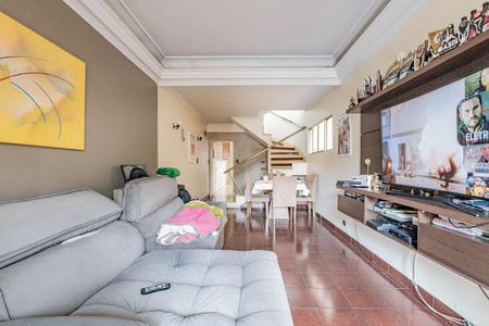 Casa à venda com 226m², 3 quartos e NaN vagasSala