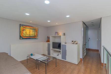 Casa à venda com 450m², 4 quartos e 3 vagas Casa à venda com 450m², 4 quartos e 3 vagasSala 2