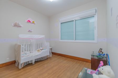 Casa à venda com 450m², 4 quartos e 3 vagas Casa à venda com 450m², 4 quartos e 3 vagasSuíte 2